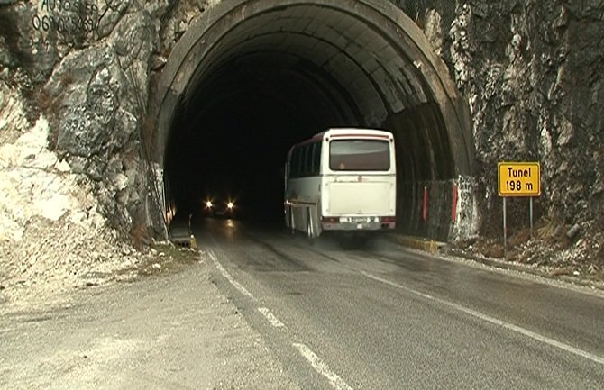 Od sjutra jednom trakom kroz Mekavac