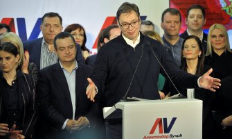 Vučić slavio uz trubače: Ponosan sam jer smo dobili ogromno povjerenje građana