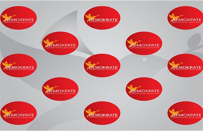 Demokrate: Brutalne neistine da Bečić radi na razbijanju DF u Pljevljima