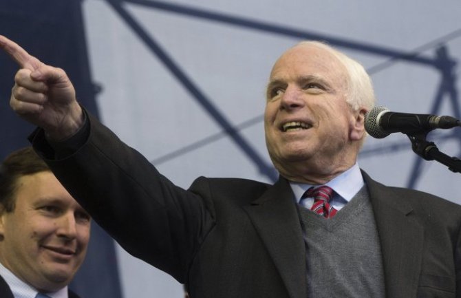 Američki senator Džon Mekejn sjutra u posjeti Crnoj Gori