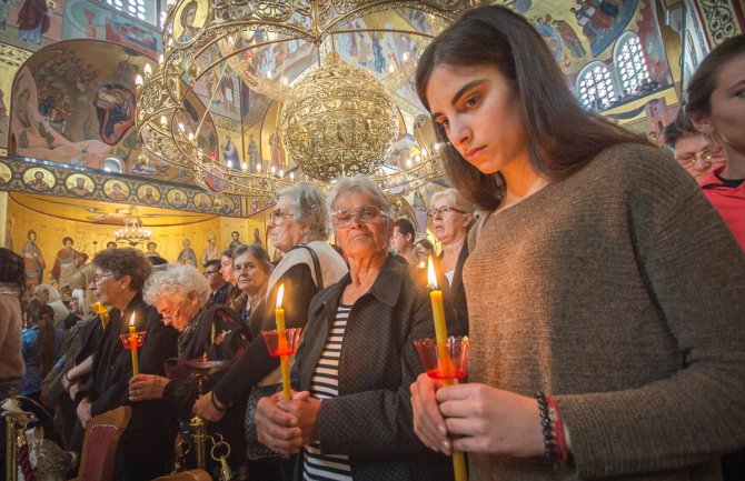  U hramu Hristovog vaskresenja održana vaskršnja liturgija