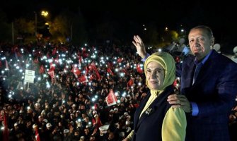 Erdogan: Prvi put rukom civilne politike mijenjamo sistem vođenja države