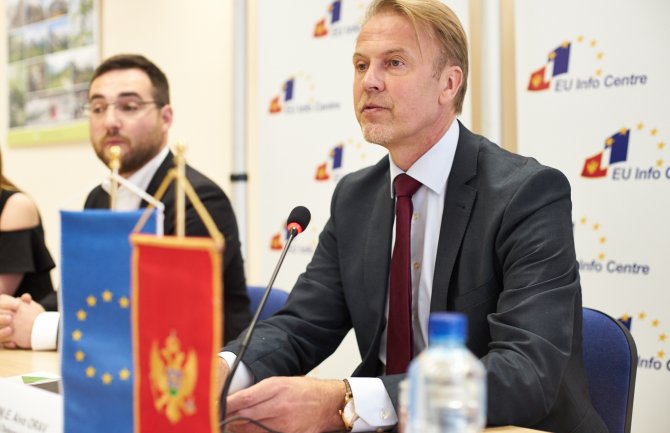 Orav poručio Crnoj Gori: Ubijedite Brisel da zaslužujete članstvo