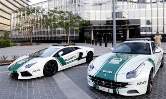 Policija Dubaija vozi najbrže i najjače  automobile na svijetu