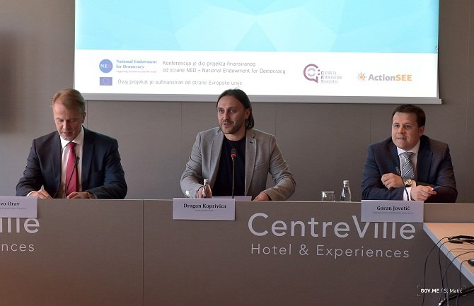 Vlada CG najotvorenija u regionu