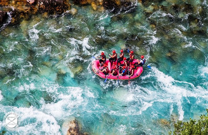 Turista stradao tokom splavarenja Tarom