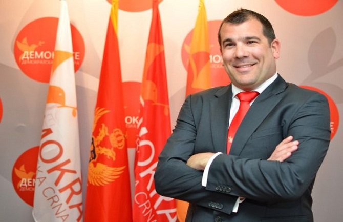 Dragan Krapović podnio ostavku