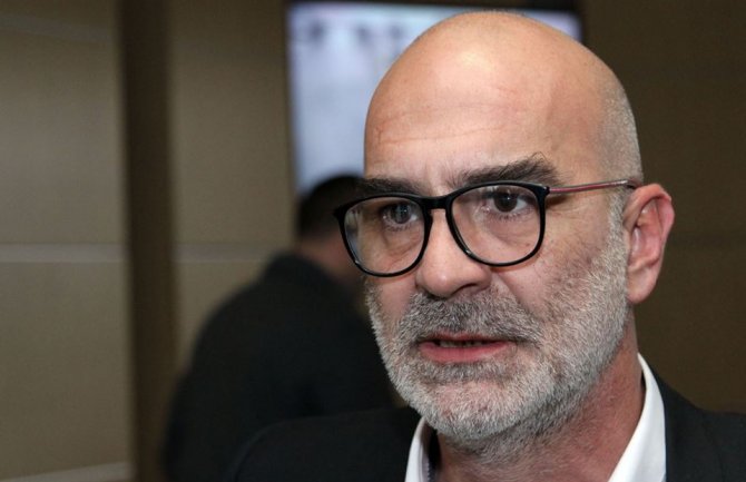 Mugoša: Ministar Hrapović da prestane sa opstrukcijom rada Komore