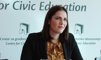 Prilikom upisa djece u školu roditelji ne moraju da strahuju od zloupotrebe ličnih podataka