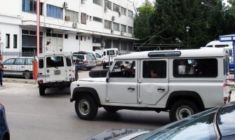 Uhapšeni članovi barskog klana zbog bombe na vozilu komandira Đokovića