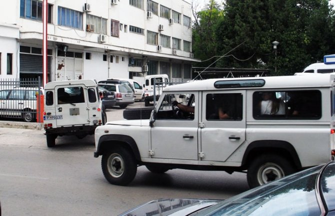 Uhapšeni članovi barskog klana zbog bombe na vozilu komandira Đokovića