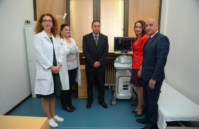Bolnicama na poklon tri nova ultrazvučna aparata 