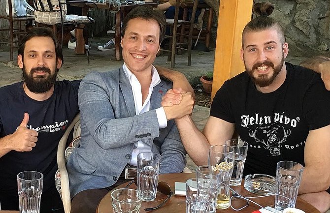 Milačić pozvao Belog u Crnu Goru: Ozbiljno zezanje