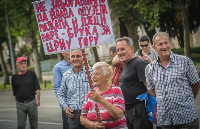 Nova vrsta naknada za oko 600 majki