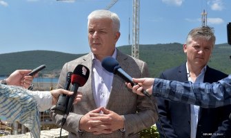Marković najavio da neće biti zamrzavanja penzija