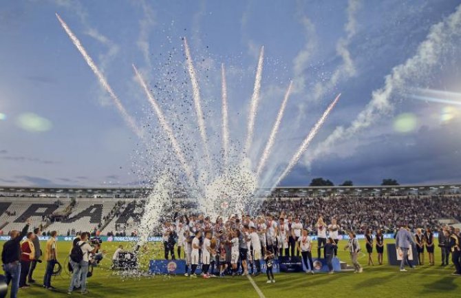 Partizan osvojio duplu krunu