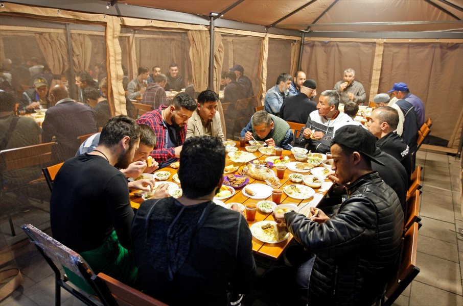 2017052822392822022603958Web