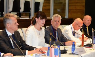 Vojska će nastaviti sudjelovanje u međunarodnim mirovnim misijama