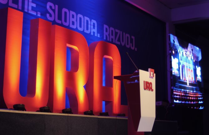 URA otkriva: “Eksperti” kapitulirali, Opština Ulcinj traži 300.000 od Markovića