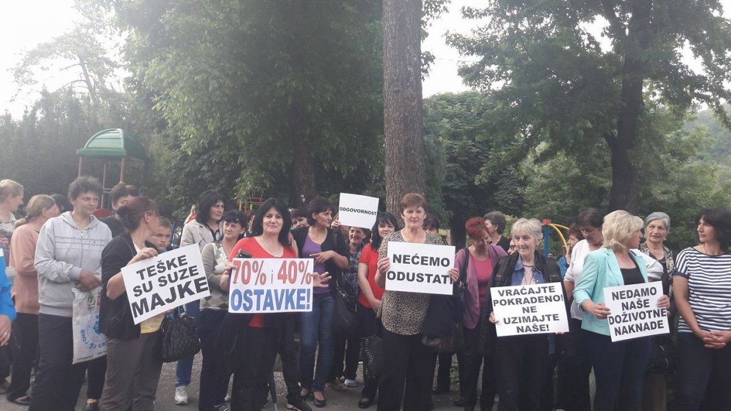 18870392102136187020098061914456715o