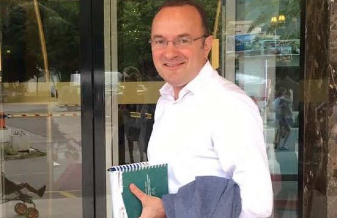  Pavićević postao politički savjetnik Dragana Ivančevića