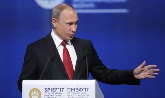 Putin odbacio navode da Rusija ima štetne informacije o Trampu: Jeste li izgubili razum?