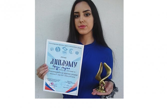 Irena ponovo najbolja: Zlatna statua Energije znanja za Bjelopoljku