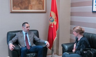 Porast broja britanskih turista u Crnoj Gori pokazatelj kvalitetnih bilateralnih odnosa