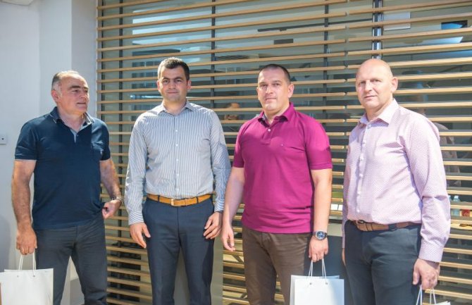 Crnogorski Telekom donirao CAT uređaje službama zaštite i spašavanja 