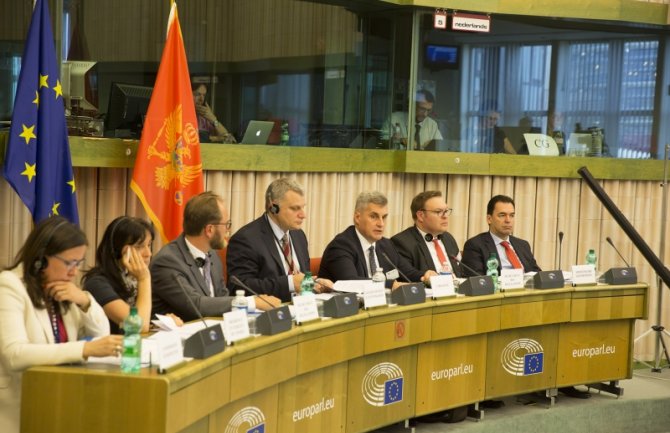 Crna Gora stabilno napreduje ka Evropskoj uniji