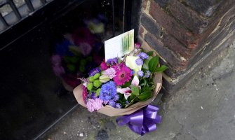  Spasioci pretražuju zgarište u Londonu, stradalo 17 ljudi, nestale kompletne porodice