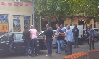 Tuča u centru Podgorice, uhapšeno 5 osoba (VIDEO)
