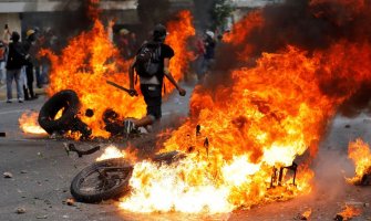 Venecuela: Dva mladića poginula tokom demonstracija opozicije