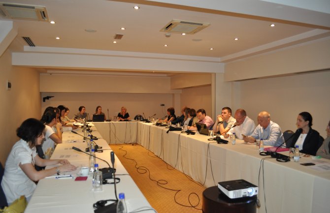 Manji troškovi i veće izgradnje elektronskih komunikacionih mreža velikih brzina