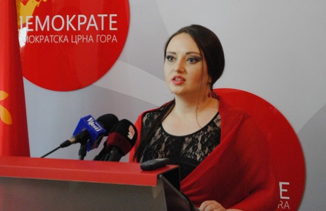 Minić: Zakazivanje onemogućava pacijentima da biraju svog ljekara specijalistu