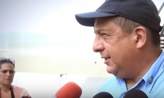 Kostarikanski predsjednik progutao osu tokom konferencije: Pojeo sam je(VIDEO)