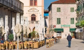 Kotor: Manje terase kafića zbog zagušenja javnih površina