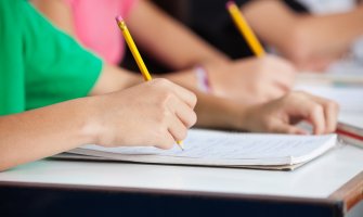 Besplatni udžbenici za sve đake prvake u opštini Kotor