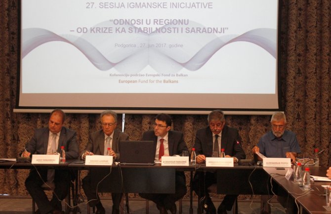 Sa riječi preći na konkretno ekonomsko povezivanje regiona