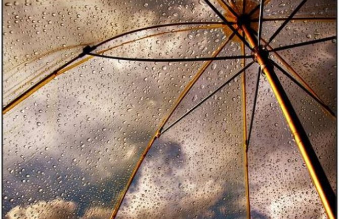 Danas promjenljivo oblačno, moguć pljusak i grmljavina