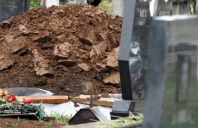  Skrnave grobnice zbog krađe 