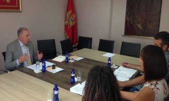 Napade na novinare rješavati što prije