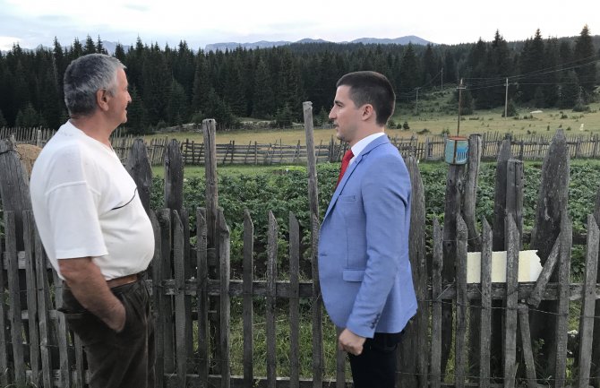 Podrška Demokratskoj Crnoj Gori od 33,95%