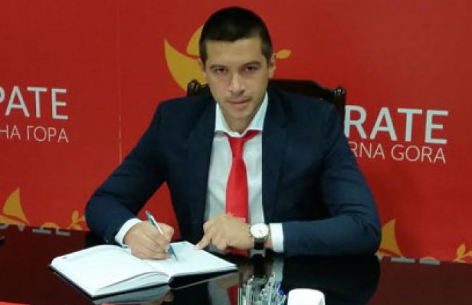 Kolić: Marković osnovao DSP, Perišić nije vrijedan ni pomena