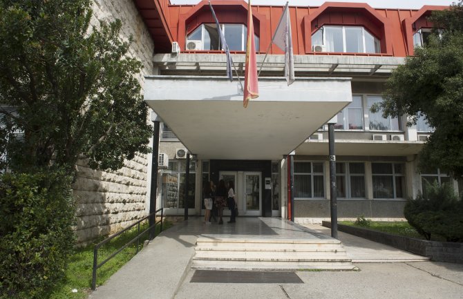 Postupak pred Sudom časti protiv Mujovića