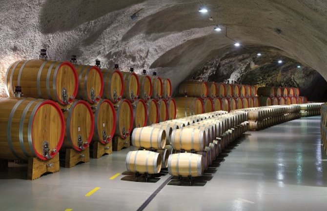 URA: Plantažama će najbolji odgovor dati tužilaštvo