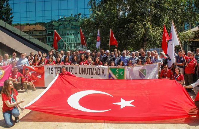 U svim džamijama u Crnoj Gori proučena dova za šehide nastradale u Turskoj