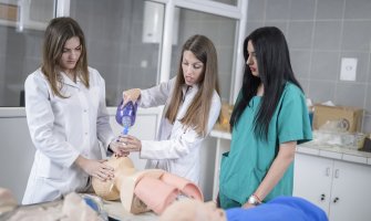 Struka podržala stav Medicinskog fakulteta o obrazovanju medicinskih sestara u Podgorici