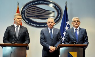 Naglasak na izgradnji puta od Sarajeva preko Šćepan Polja do Podgorice i pruge do NK