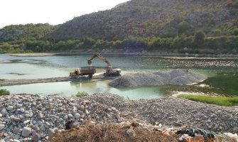 Prijava za nelegalnu eksploataciju šljunka u Botunu